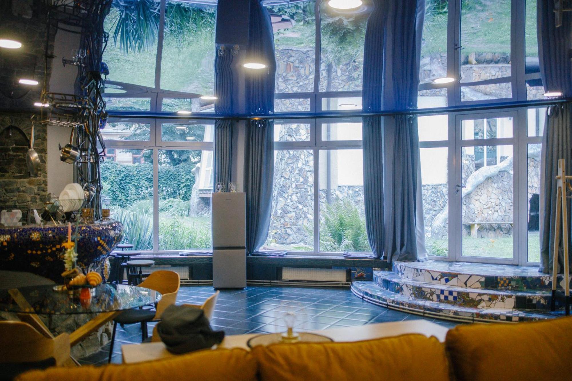 Gaudi Apartment In Liov Exterior foto